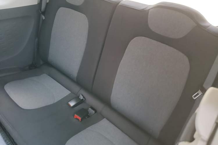 Used Wuling Hongguang MINIEV 2021 Macaron Premium Model – Lithium Iron Phosphate Left Rear Seat