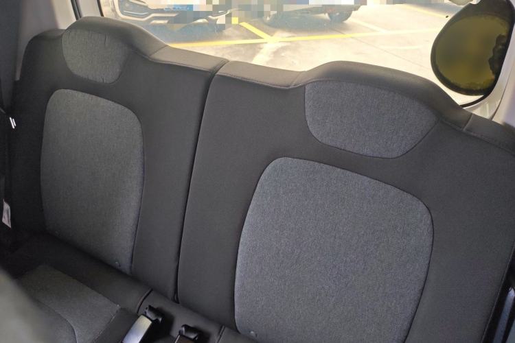 Used Wuling Hongguang MINIEV 2021 Macaron Premium Model – Lithium-NMC Left Rear Seat