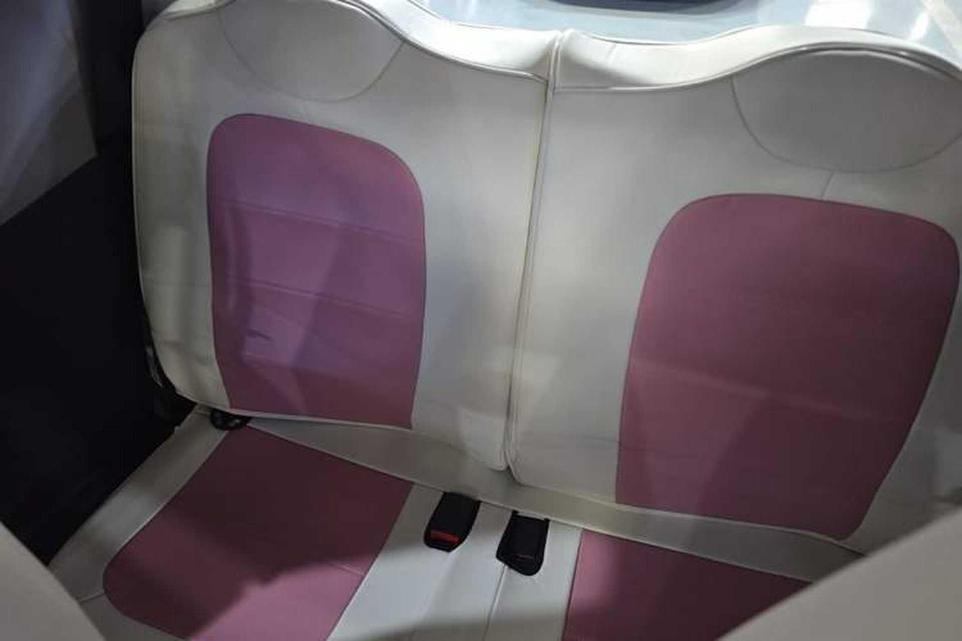 Used Wuling Hongguang MINIEV 2021 Macaron Sandwich Model 170 km Lithium Iron Phosphate Left Rear Seat
