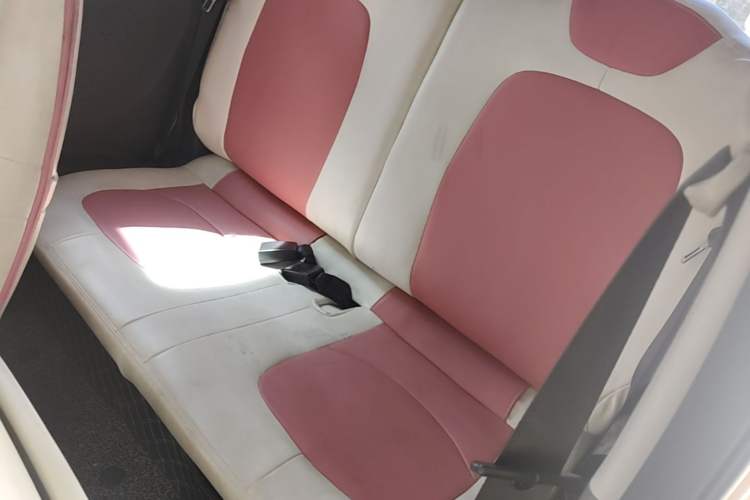 Used Wuling Hongguang MINIEV 2021 Macaron Fashion Model Lithium Iron Phosphate Left Rear Seat