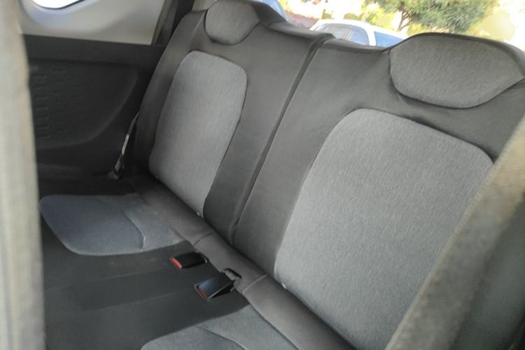 Used Wuling Hongguang MINIEV 2021 Macaron Sandwich Model 170 km Lithium Ternary Left Rear Seat