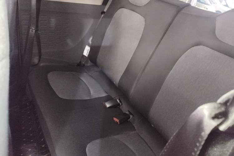 Used Wuling Hongguang MINIEV 2021 Macaron Fashion Edition Lithium-Ion Battery Left Rear Seat