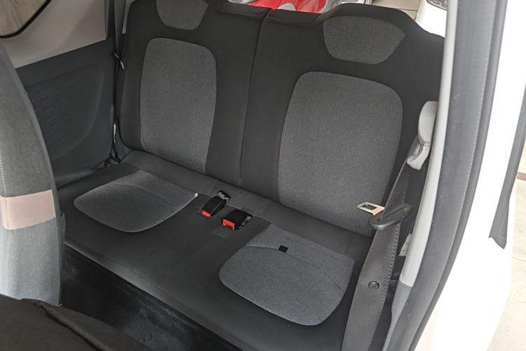 Used Wuling Hongguang MINIEV 2021 Macaron Premium Model – Lithium-NMC Left Rear Seat