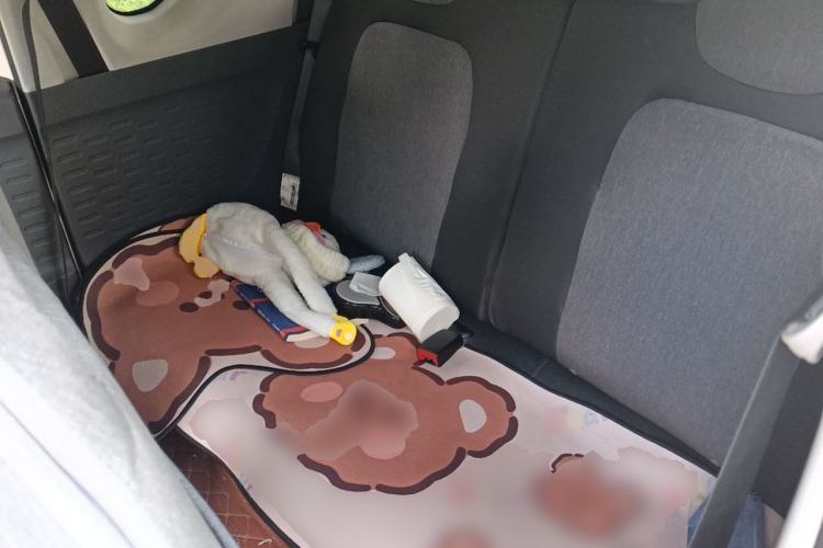 Used Wuling Hongguang MINIEV 2021 Macaron Premium Model – Lithium Iron Phosphate Left Rear Seat