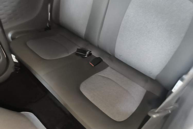 Used Wuling Hongguang MINIEV 2021 Macaron Premium Model – Lithium-NMC Left Rear Seat