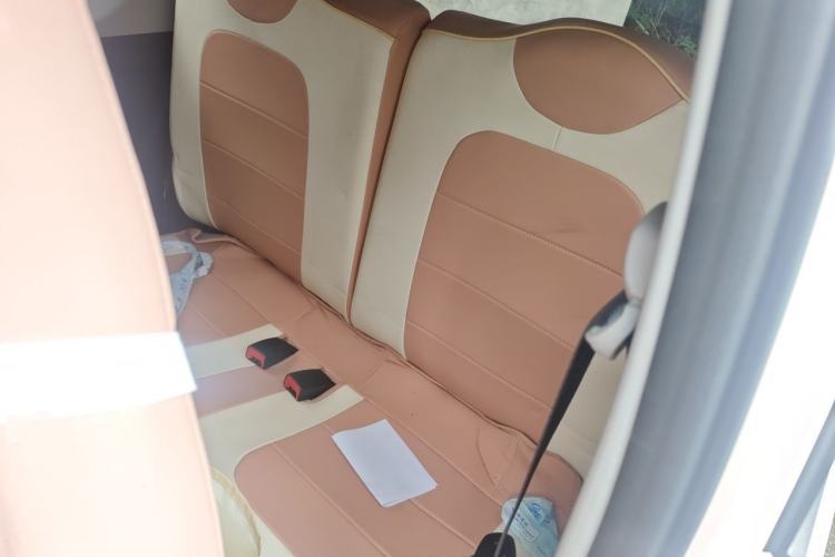 Used Wuling Hongguang MINIEV 2021 Macaron Fashion Model Lithium Iron Phosphate Left Rear Seat