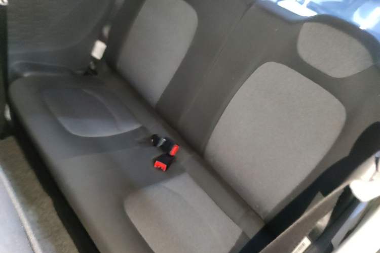 Used Wuling Hongguang MINIEV 2021 Macaron Premium Model – Lithium Iron Phosphate Left Rear Seat
