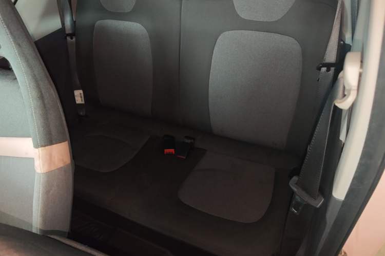 Used Wuling Hongguang MINIEV 2021 Macaron Premium Model – Lithium Iron Phosphate Left Rear Seat