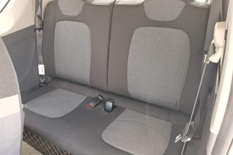 Used Wuling Hongguang MINIEV 2021 Macaron Premium Model – Lithium Iron Phosphate Left Rear Seat