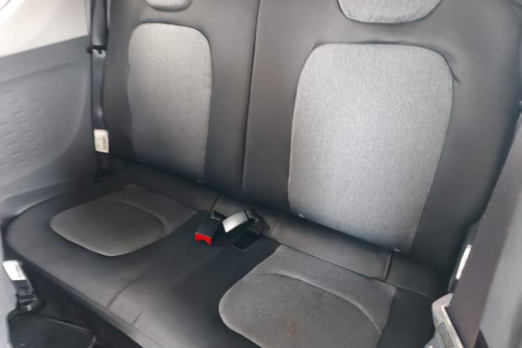 Used Wuling Hongguang MINIEV 2021 Macaron Premium Model – Lithium Iron Phosphate Left Rear Seat