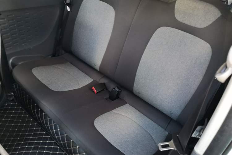 Used Wuling Hongguang MINIEV 2021 Macaron Premium Model – Lithium-NMC Left Rear Seat