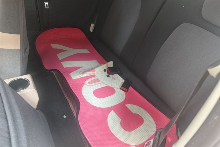 Used Wuling Hongguang MINIEV 2021 Macaron Premium Model – Lithium-NMC Left Rear Seat