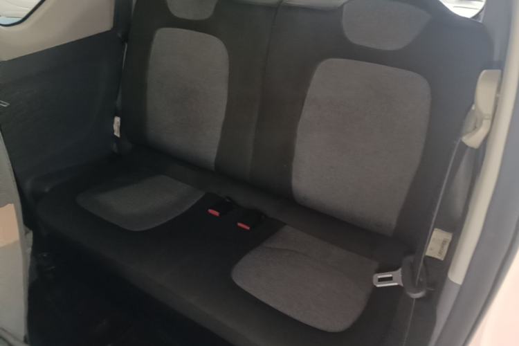 Used Wuling Hongguang MINIEV 2021 Macaron Premium Model – Lithium Iron Phosphate Left Rear Seat