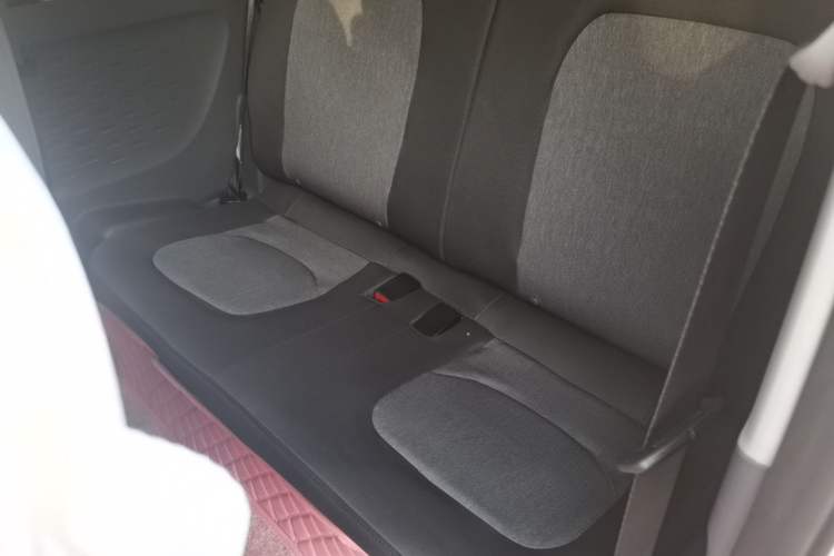 Used Wuling Hongguang MINIEV 2021 Macaron Premium Model – Lithium Iron Phosphate Left Rear Seat