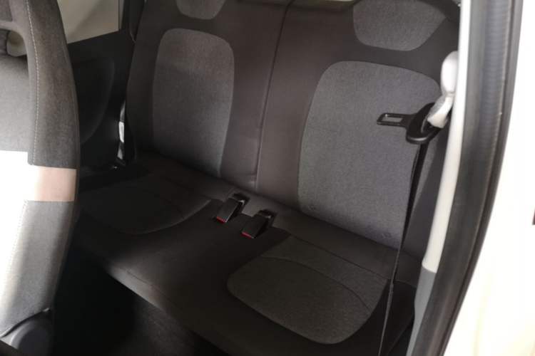 Used Wuling Hongguang MINIEV 2021 Macaron Fashion Model Lithium Iron Phosphate Left Rear Seat