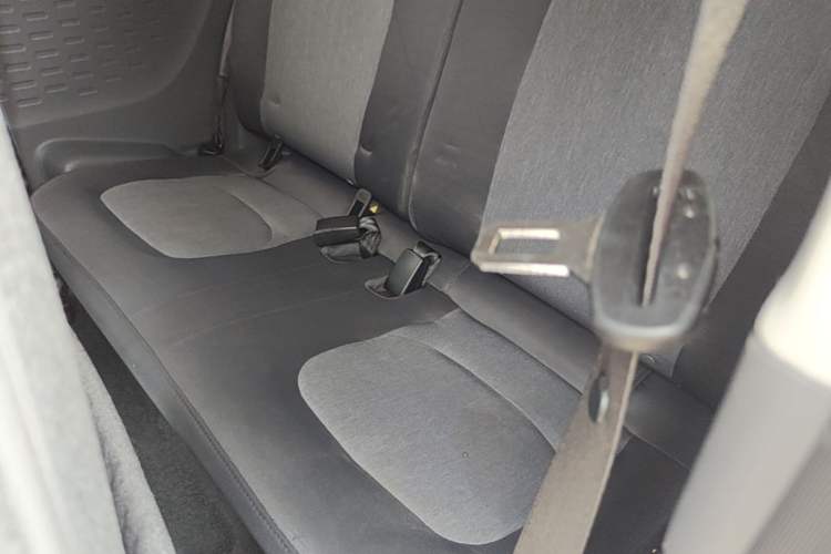 Used Wuling Hongguang MINIEV 2021 Macaron Fashion Model Lithium Iron Phosphate Left Rear Seat