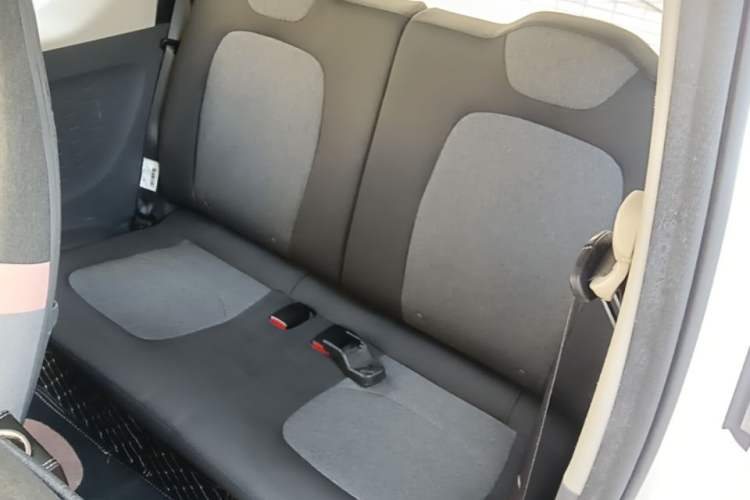 Used Wuling Hongguang MINIEV 2021 Macaron Premium Model – Lithium Iron Phosphate Left Rear Seat