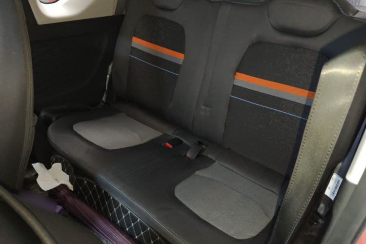 Used Wuling Hongguang MINIEV 2021 Macaron Fashion Edition Lithium-Ion Battery Left Rear Seat