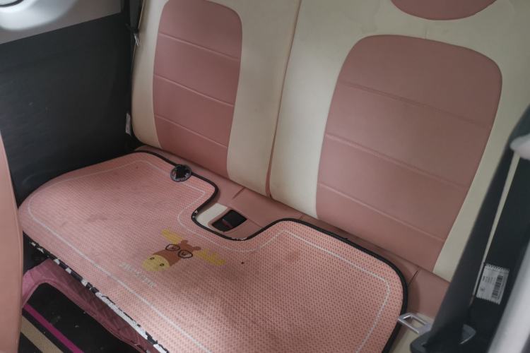 Used Wuling Hongguang MINIEV 2021 Macaron Premium Model – Lithium Iron Phosphate Left Rear Seat