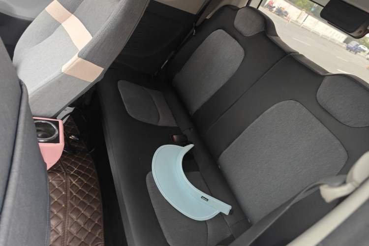 Used Wuling Hongguang MINIEV 2021 Macaron Premium Model – Lithium Iron Phosphate Left Rear Seat