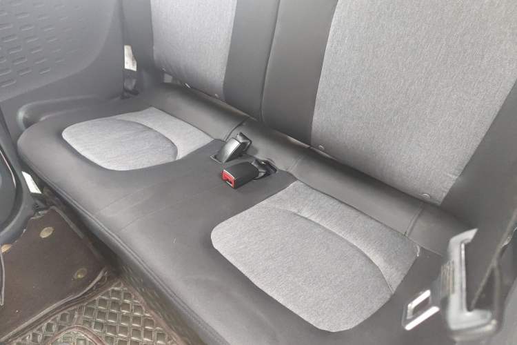 Used Wuling Hongguang MINIEV 2021 Macaron Fashion Edition Lithium-Ion Battery Left Rear Seat