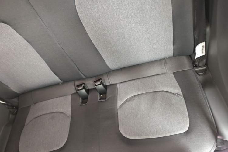 Used Wuling Hongguang MINIEV 2021 Macaron Fashion Model Lithium Iron Phosphate Left Rear Seat