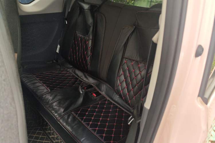 Used Wuling Hongguang MINIEV 2021 Macaron Premium Model – Lithium-NMC Left Rear Seat
