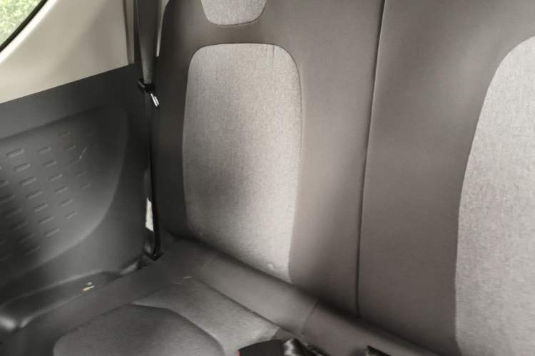 Used Wuling Hongguang MINIEV 2021 Macaron Premium Model – Lithium Iron Phosphate Left Rear Seat