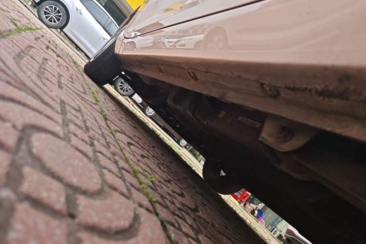 Used Wuling Hongguang MINIEV 2021 Macaron Premium Model – Lithium Iron Phosphate Left Side Sill