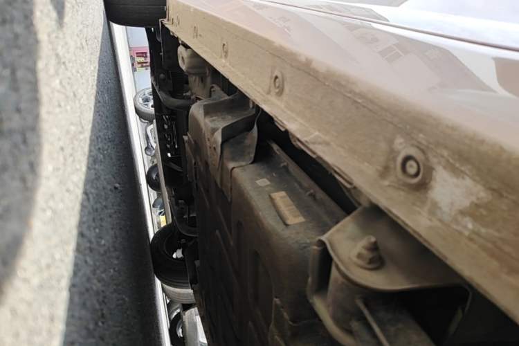 Used Wuling Hongguang MINIEV 2021 Macaron Premium Model – Lithium Iron Phosphate Left Side Sill