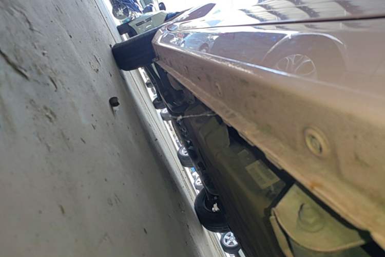 Used Wuling Hongguang MINIEV 2021 Macaron Premium Model – Lithium Iron Phosphate Left Side Sill