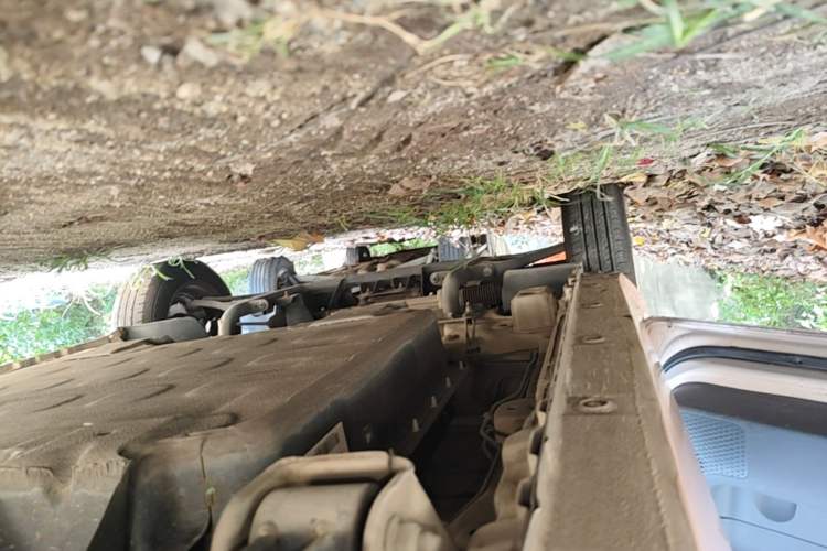 Used Wuling Hongguang MINIEV 2021 Macaron Fashion Model Lithium Iron Phosphate Left Side Sill