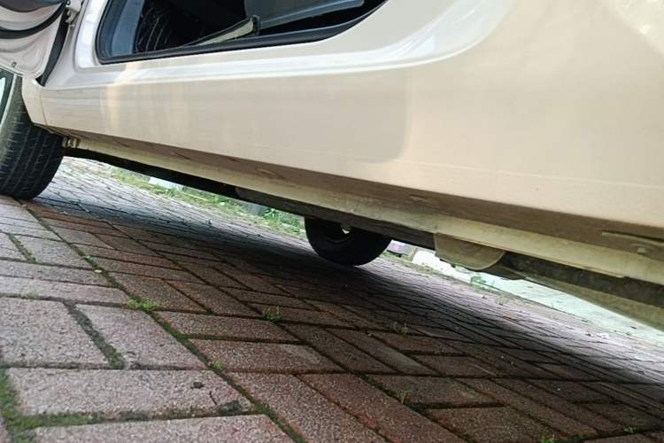 Used Wuling Hongguang MINIEV 2021 Macaron Fashion Model Lithium Iron Phosphate Left Side Sill