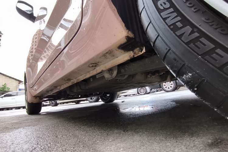 Used Wuling Hongguang MINIEV 2021 Macaron Premium Model – Lithium Iron Phosphate Left Side Sill