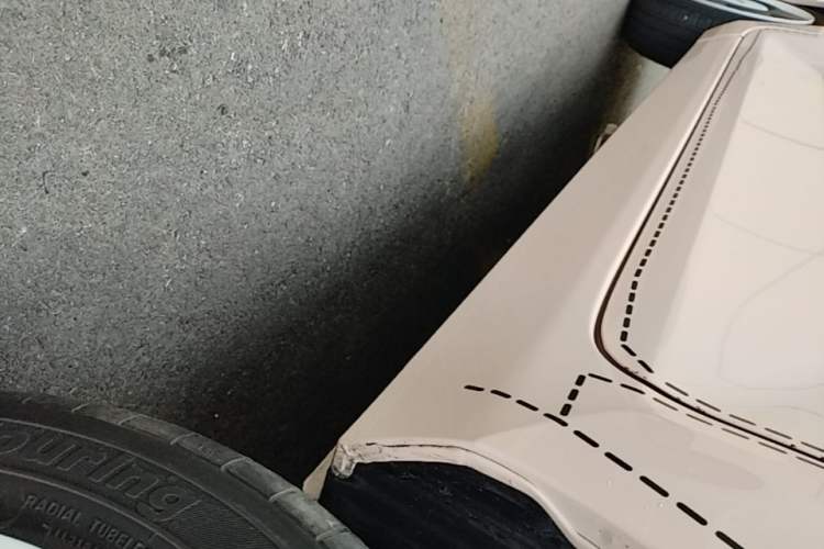 Used Wuling Hongguang MINIEV 2021 Macaron Fashion Model Lithium Iron Phosphate Left Side Sill