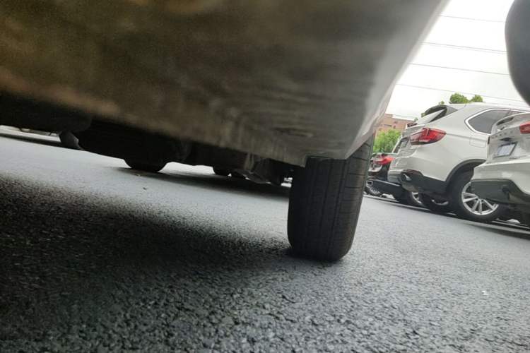 Used Wuling Hongguang MINIEV 2021 Macaron Fashion Edition Lithium-Ion Battery Left Side Sill