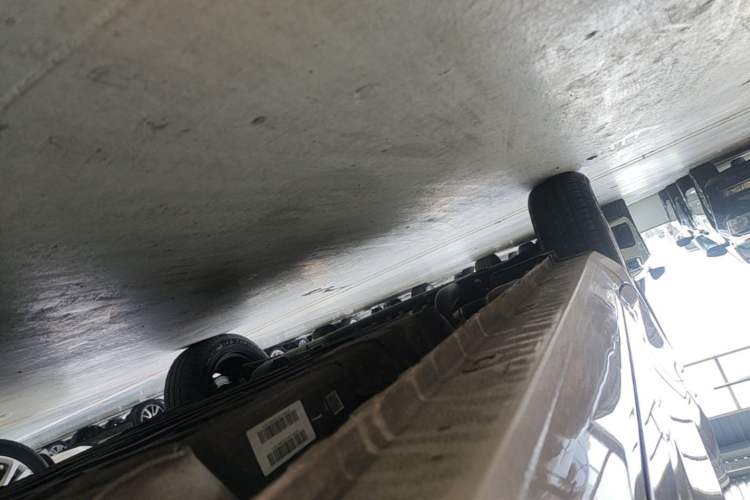 Used Wuling Hongguang MINIEV 2021 Macaron Premium Model – Lithium Iron Phosphate Left Side Sill