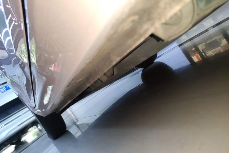Used Wuling Hongguang MINIEV 2021 Macaron Premium Model – Lithium Iron Phosphate Left Side Sill