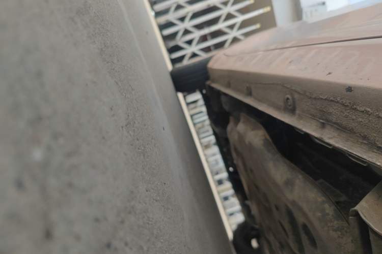 Used Wuling Hongguang MINIEV 2021 Macaron Premium Model – Lithium-NMC Left Side Sill