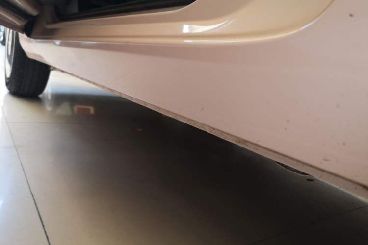Used Wuling Hongguang MINIEV 2021 Macaron Premium Model – Lithium Iron Phosphate Left Side Sill