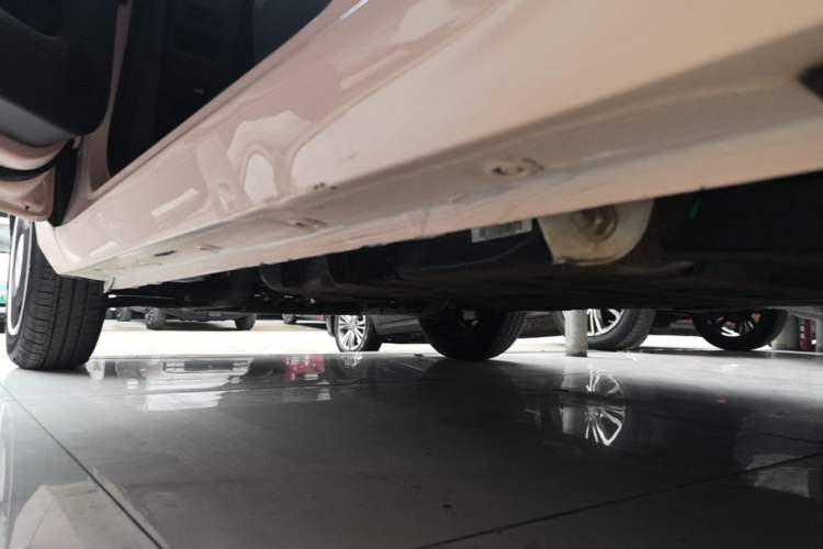 Used Wuling Hongguang MINIEV 2021 Macaron Premium Model – Lithium Iron Phosphate Left Side Sill