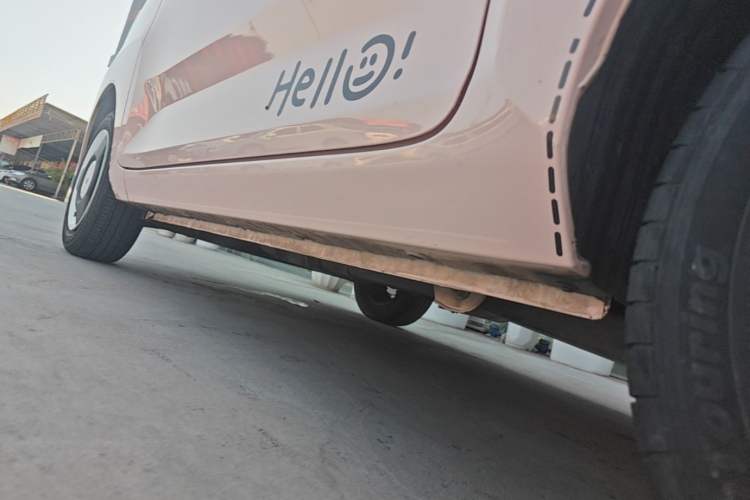 Used Wuling Hongguang MINIEV 2021 Macaron Premium Model – Lithium-NMC Left Side Sill