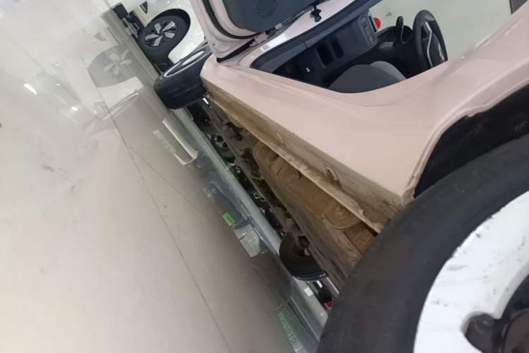 Used Wuling Hongguang MINIEV 2021 Macaron Premium Model – Lithium Iron Phosphate Left Side Sill