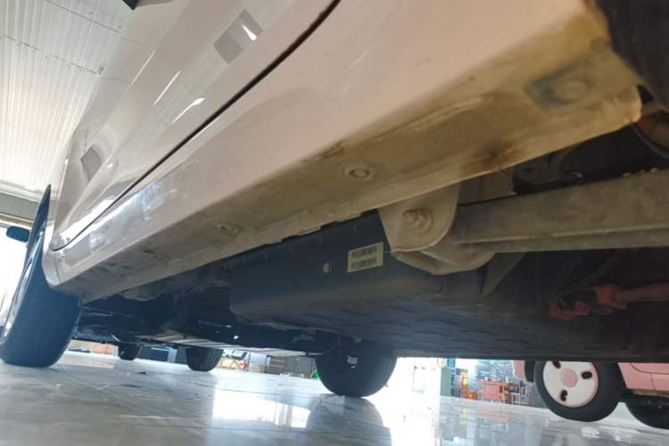 Used Wuling Hongguang MINIEV 2021 Macaron Fashion Model Lithium Iron Phosphate Left Side Sill
