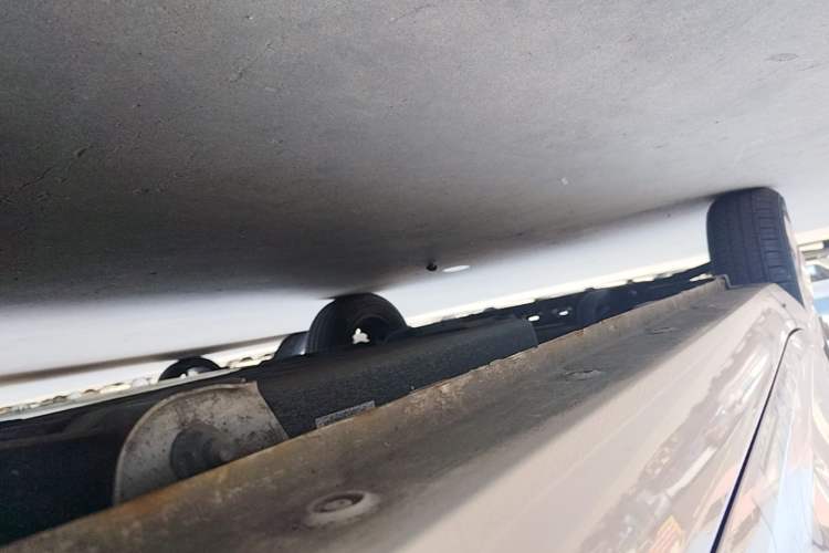Used Wuling Hongguang MINIEV 2021 Macaron Fashion Edition Lithium-Ion Battery Left Side Sill