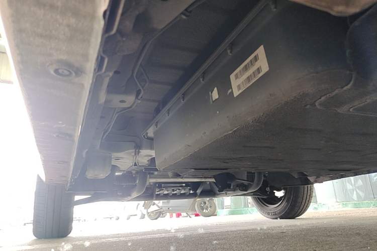 Used Wuling Hongguang MINIEV 2021 Macaron Fashion Edition Lithium-Ion Battery Left Side Sill