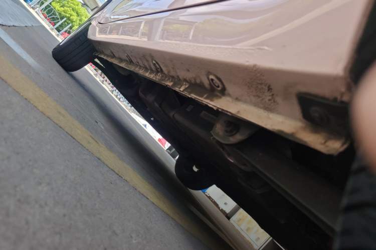 Used Wuling Hongguang MINIEV 2021 Macaron Premium Model – Lithium Iron Phosphate Left Side Sill