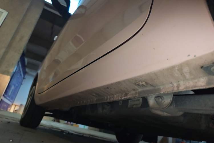 Used Wuling Hongguang MINIEV 2021 Macaron Premium Model – Lithium Iron Phosphate Left Side Sill