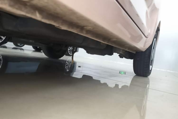 Used Wuling Hongguang MINIEV 2021 Macaron Premium Model – Lithium Iron Phosphate Left Side Sill