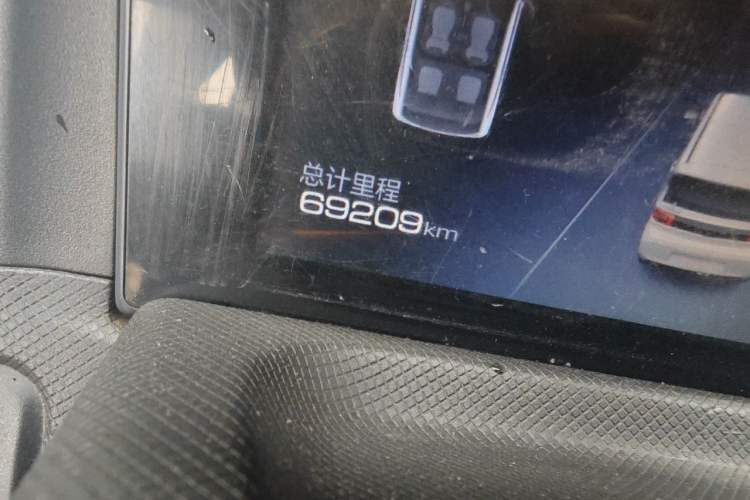 Used Wuling Hongguang MINIEV 2021 Macaron Premium Model – Lithium Iron Phosphate Odometer Close Up